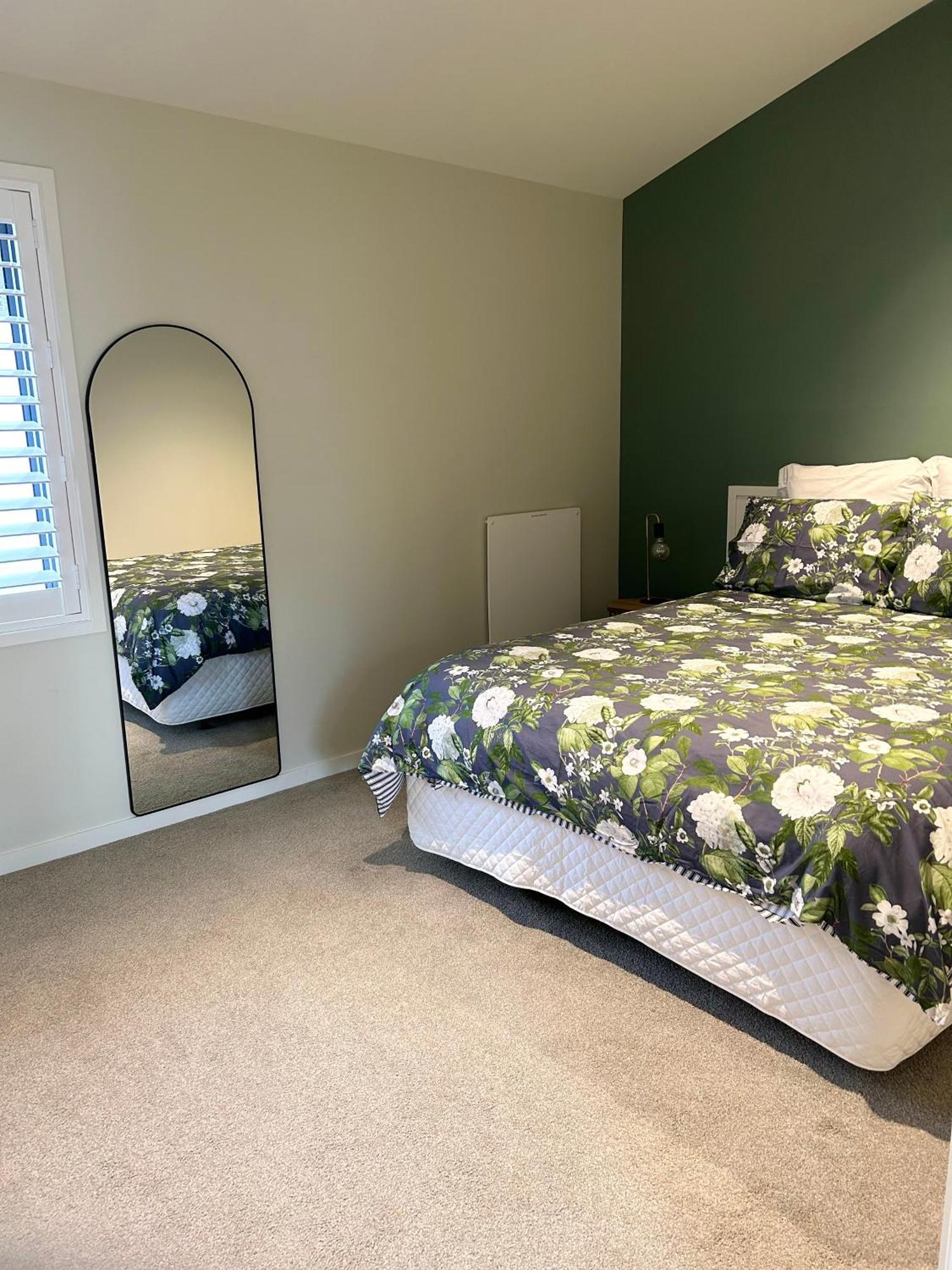 Luxury Retreat Ultimate Location - 2 Bedrooms 2 Bathrooms Маунт-Маунгани Экстерьер фото